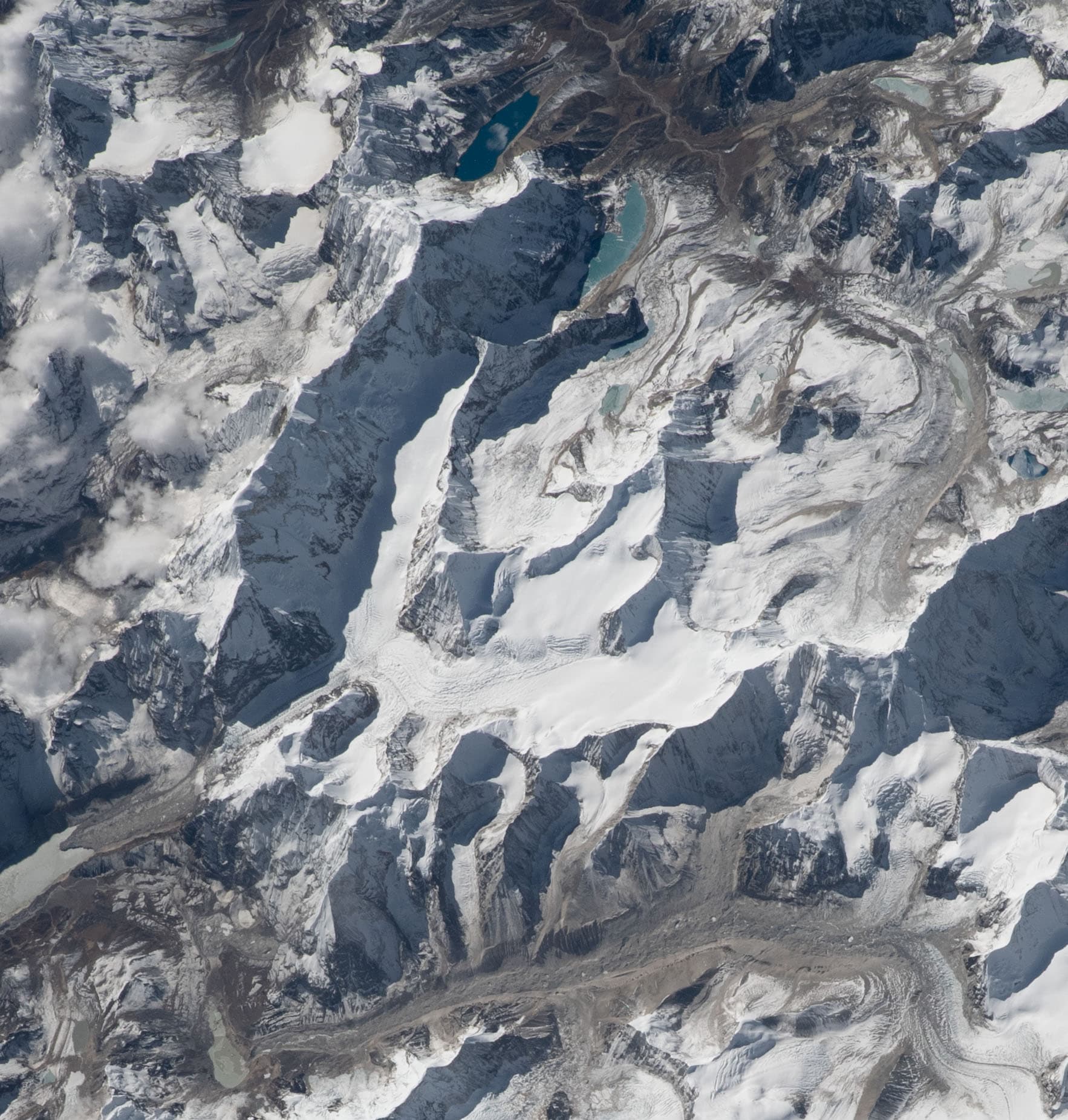Baruntse glacier